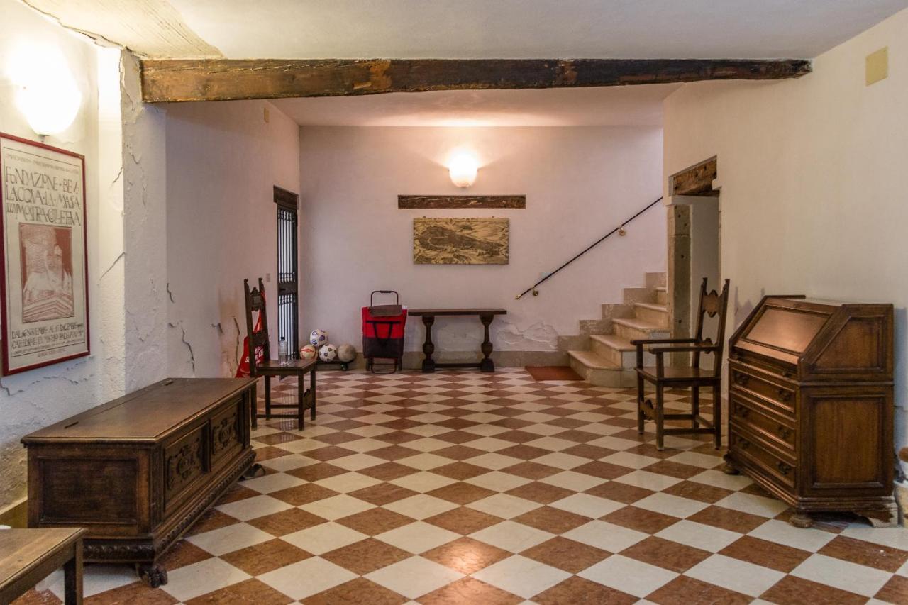 Apartment Doge's Mirror & Stair @frari Venice